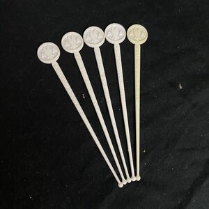 #6330 5 Piece American Airline White Stir Swizzle Sticks Unused
